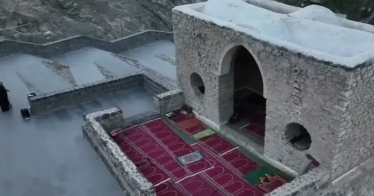 Masjid al-Fath mosque madinah ziyarat