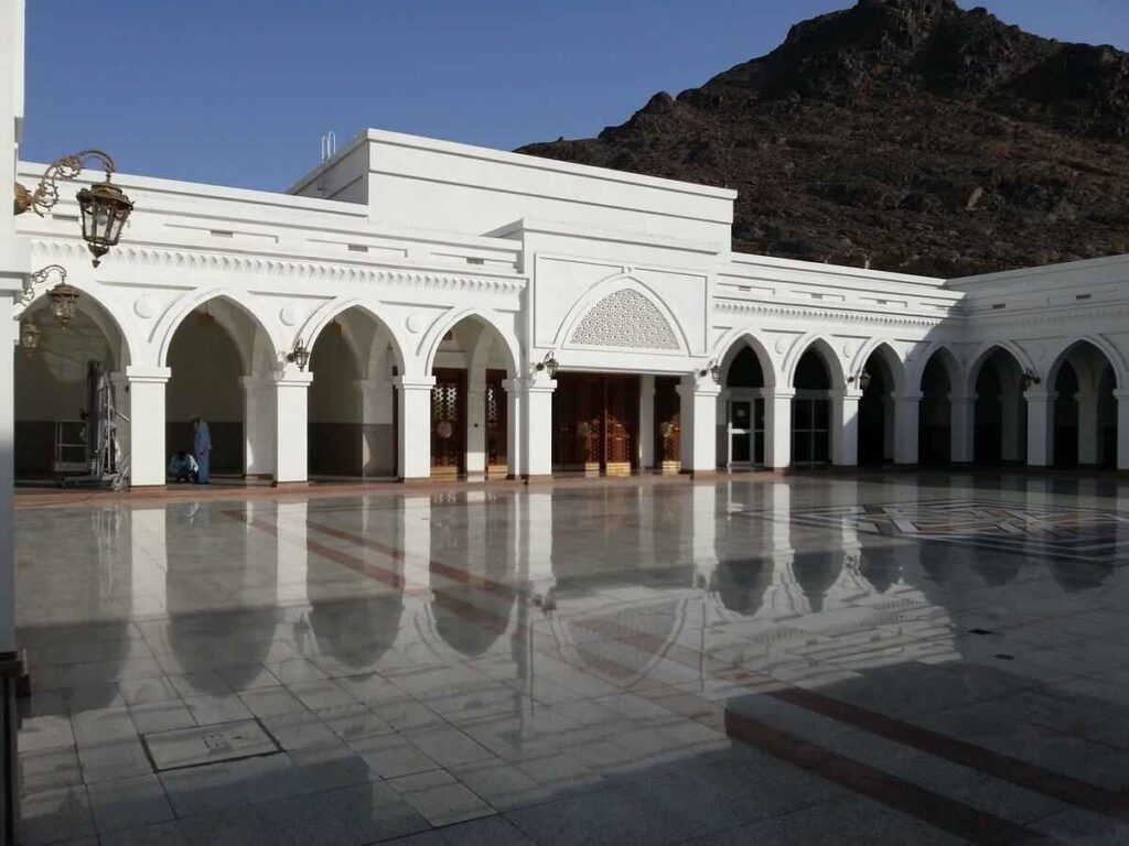 What Are the Seven Mosques?