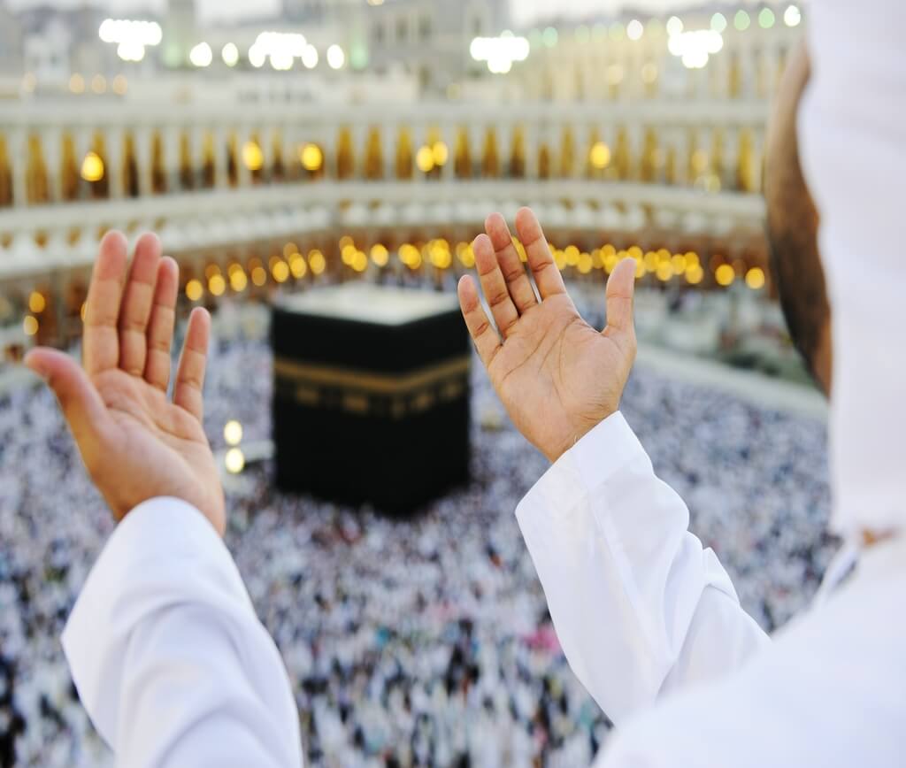 How to Choose the Right Taxi Vehicle for Umrah